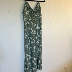 Petal & Pup Sage Green Floral Midi Dress